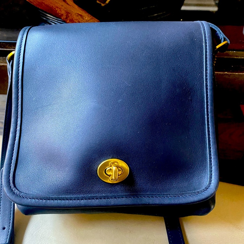 Sumptuous Vintage Coach Crossbody